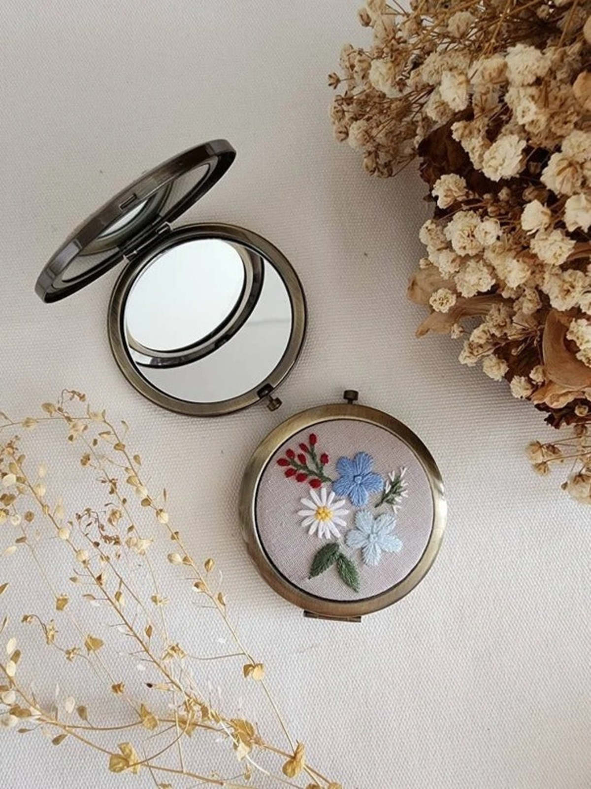 Quince Fables Hand Embroidered Mirror Compact - Image 6 of 7