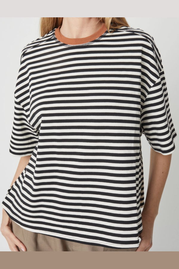 WAVEKELLY Stripe Maxxing Tee
