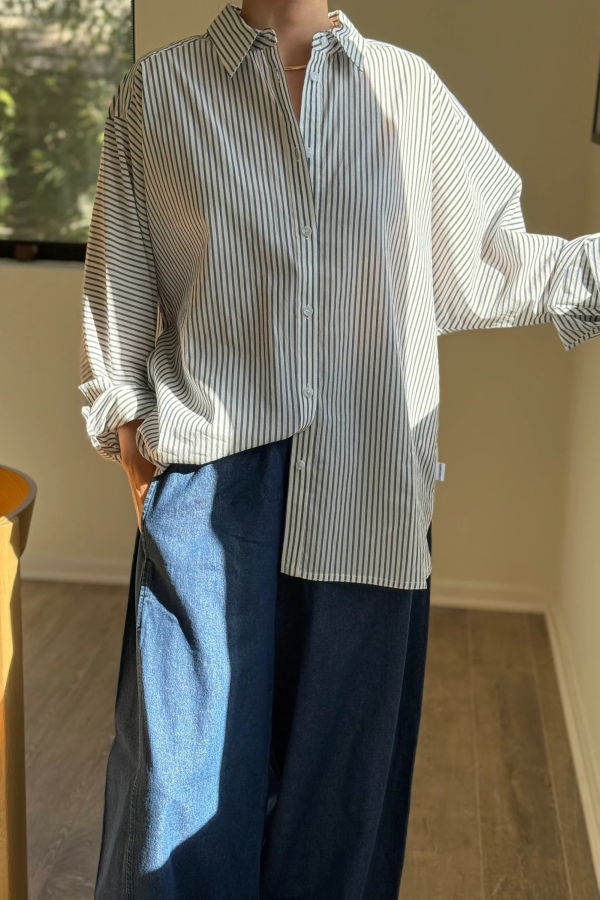 Le Bon Shoppe Lightweight Owen Shirt - Denim Stripe