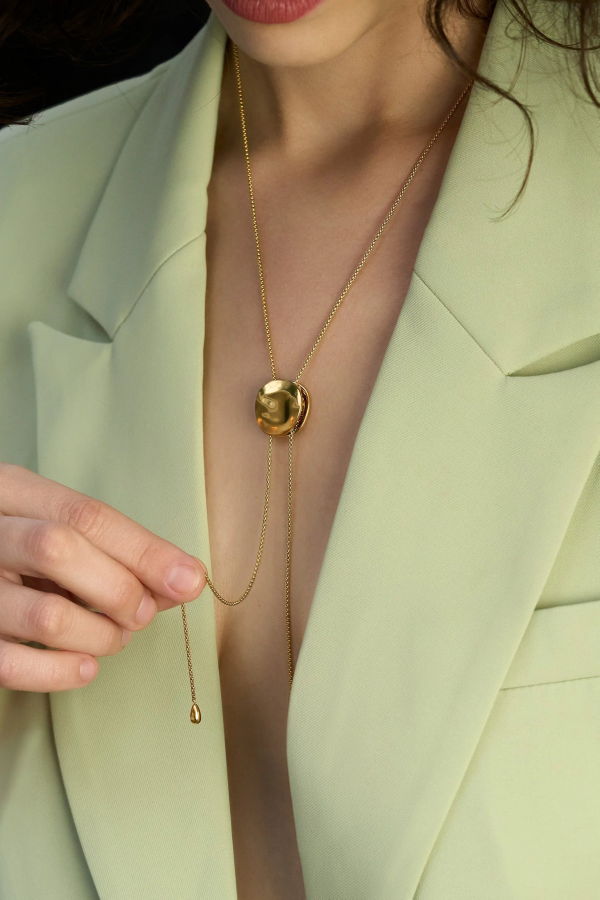 Peter + June Gold Full Circle Lariat Necklace