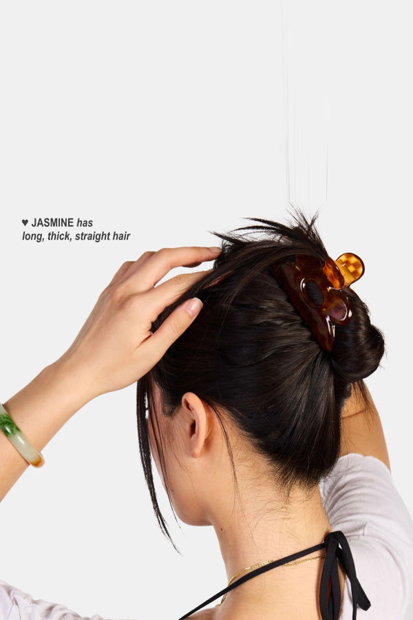 Chunks Honey Check Flower Claw Clip