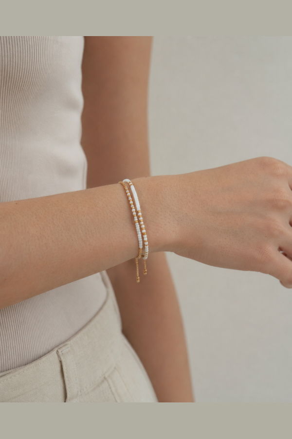 Village Thrive Golden Beaded Bracelet