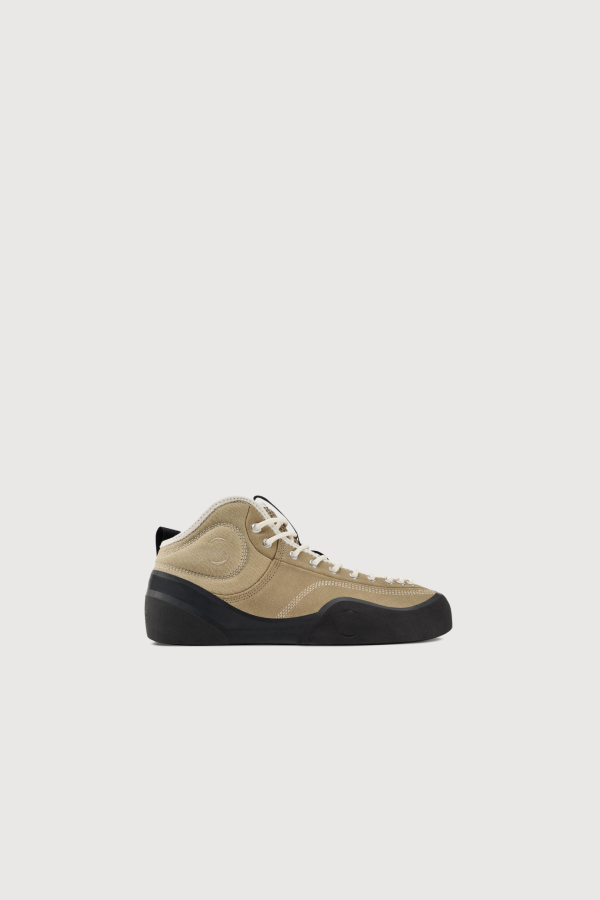 Village PM 1 PM Mid Sneakers