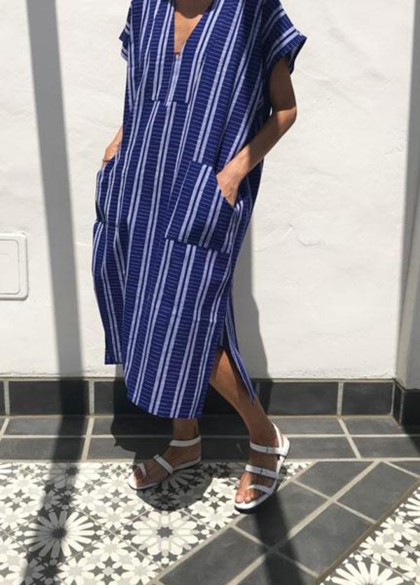 blue and white caftan