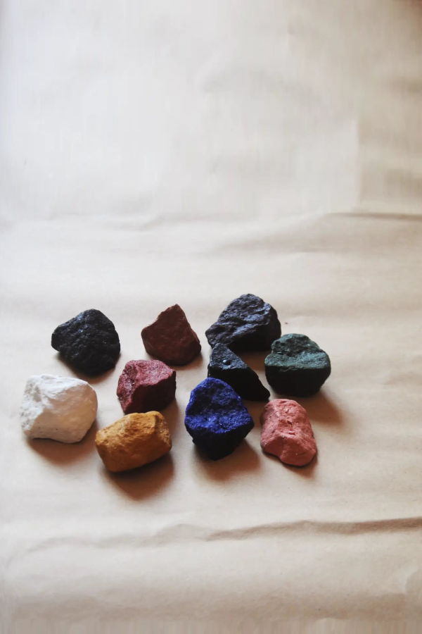 Kids Smilogy 8 Textured Beeswax Ocean Rock Crayons