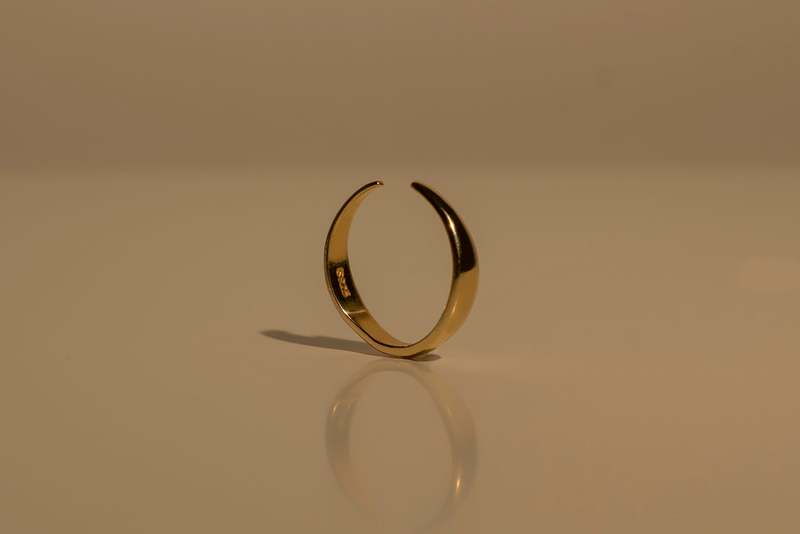 Milk & Rose Classic Adjustable Ring