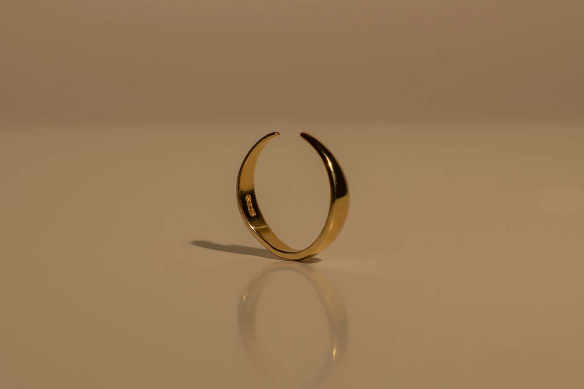 Milk & Rose Classic Adjustable Ring - Image 4 of 9