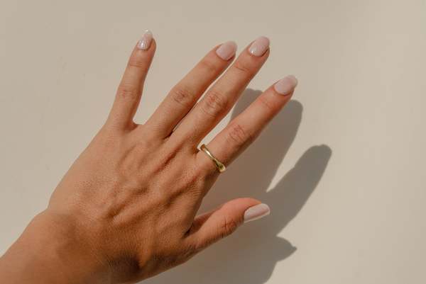 Milk & Rose Classic Adjustable Ring