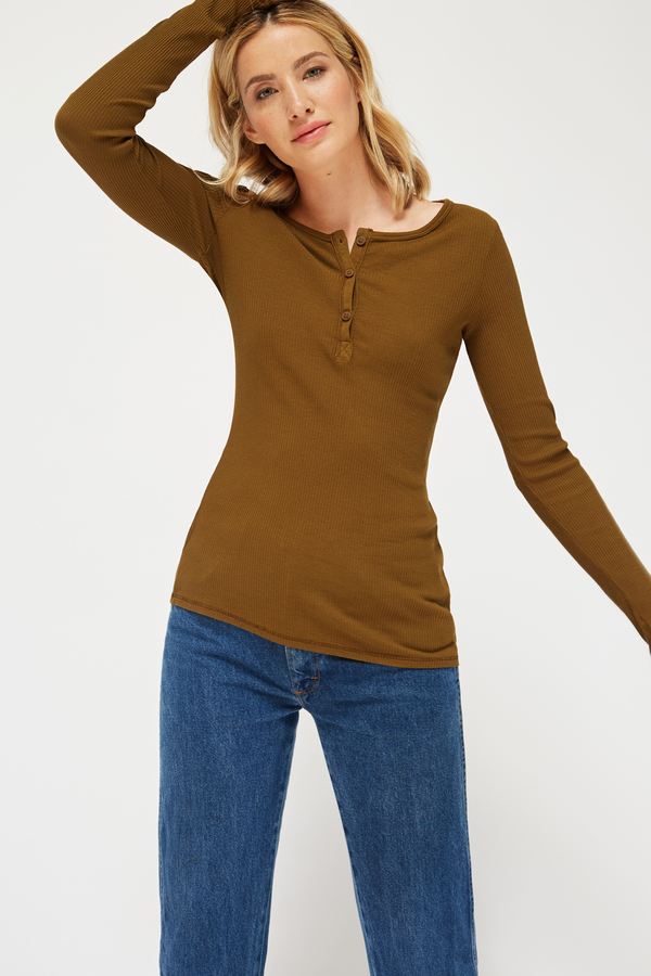Lacausa Classic Henley Lacausa Classic Henley
