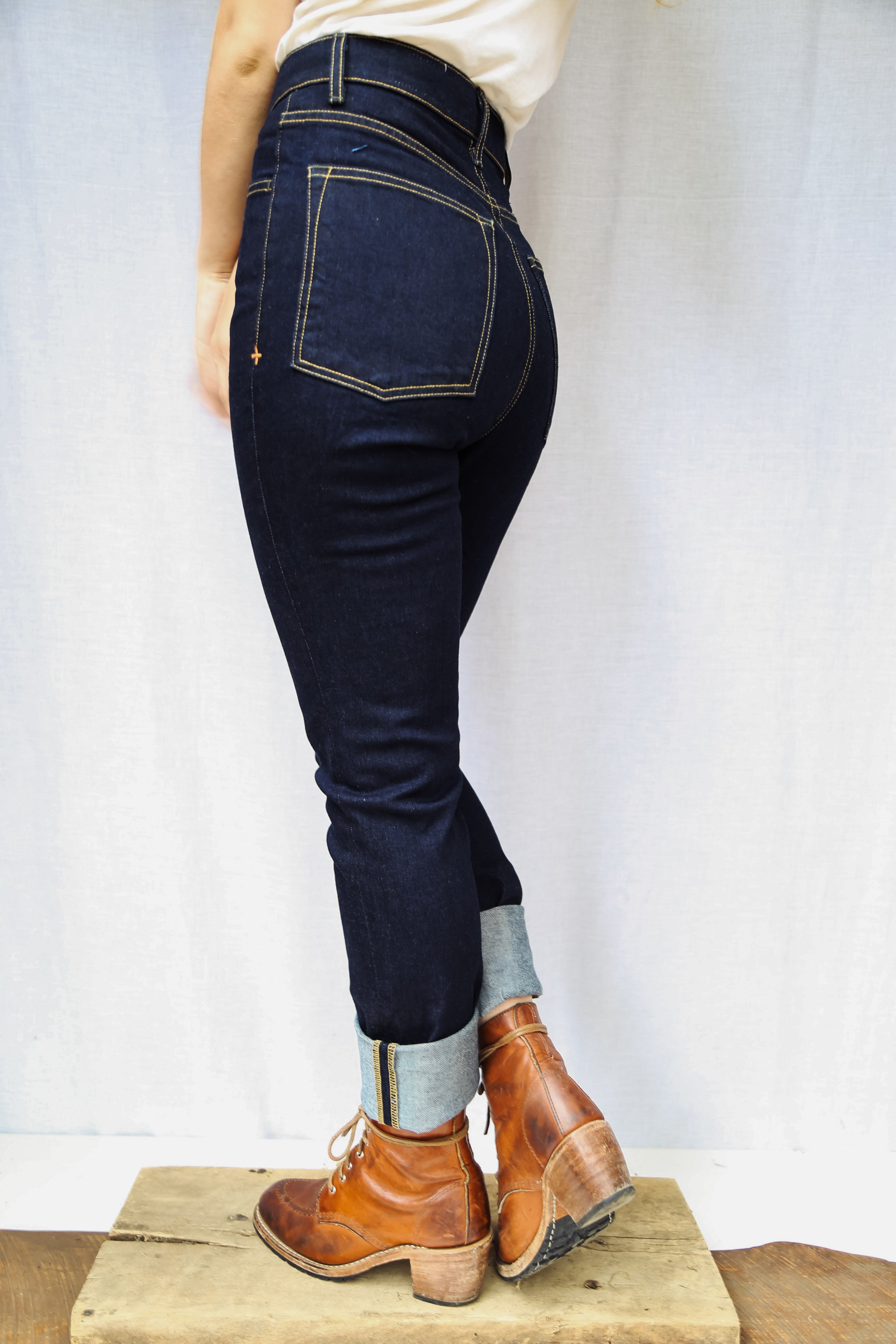 Imogene + Willie Elizabeth Indigo Rinse Jean | Garmentory