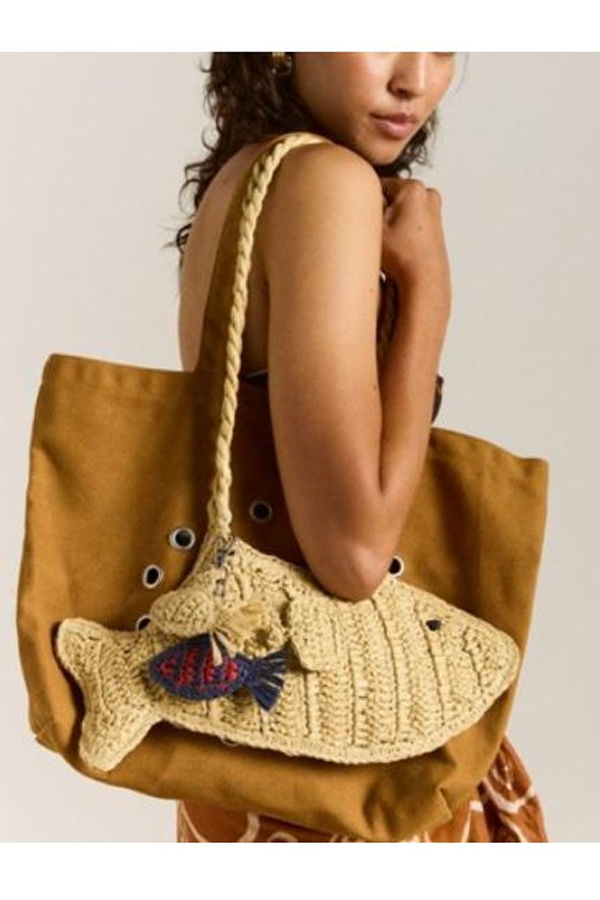 DAMSON MADDER Raffia Fish Bag with Bag Charm - Natural