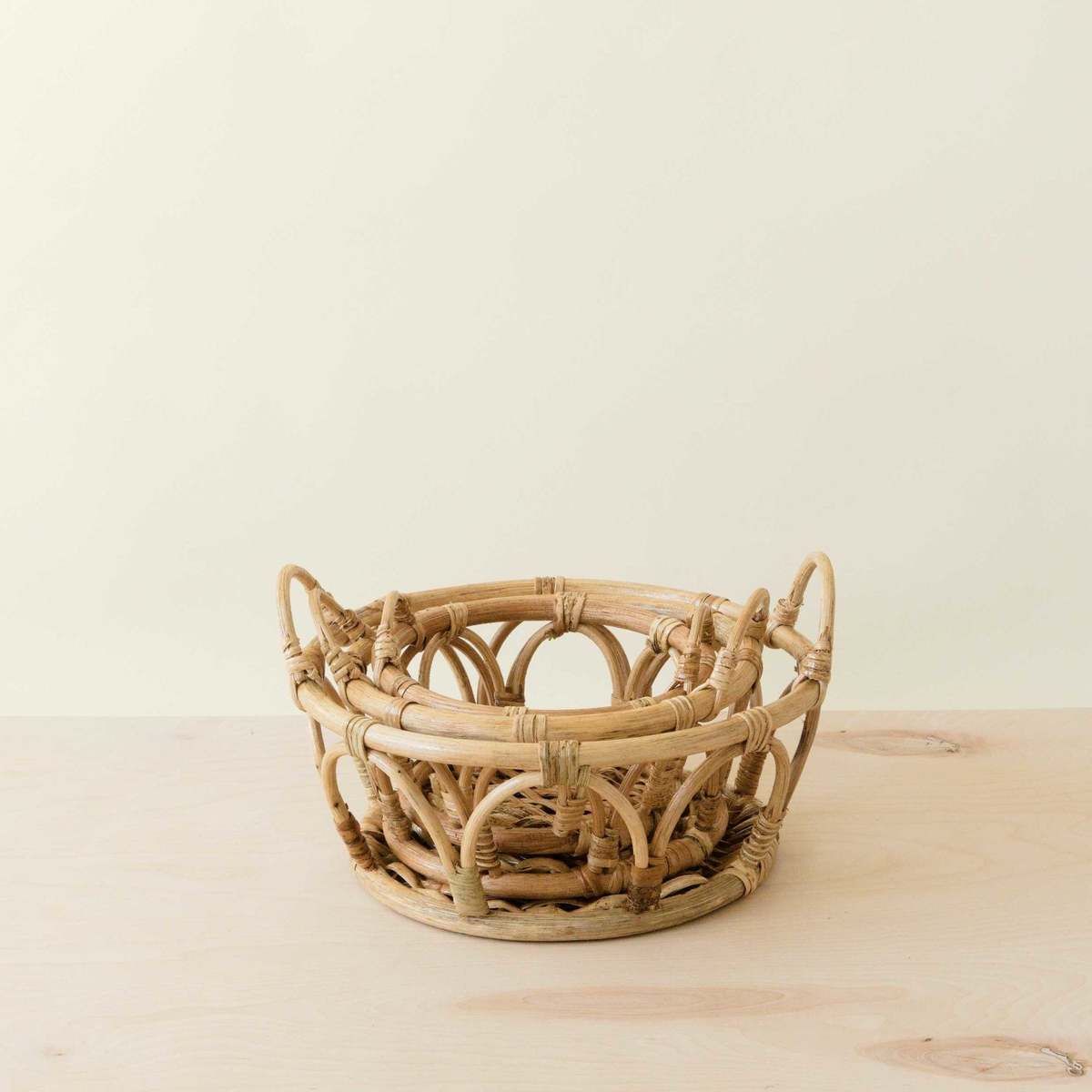 LIKHA Rattan Fruit Basket Wicker Table Basket Set of 3 - Image 8 of 13