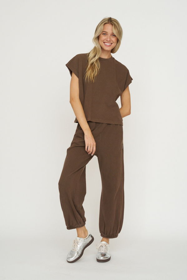 Le Bon Shoppe Jeanne Tee - Chocolate