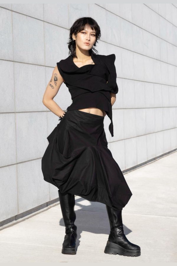Solouk Outward Turn Skirt