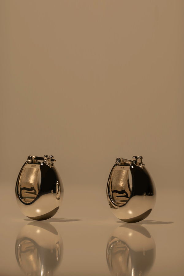 Milk & Rose Kaya Hoops