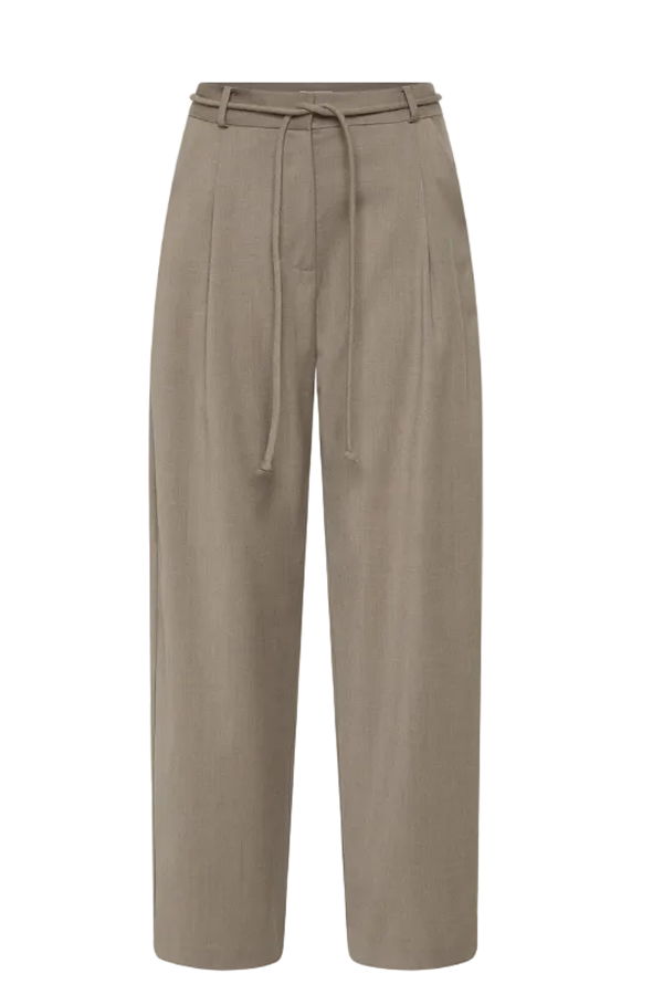 St. Agni Tailored Barrel Pant