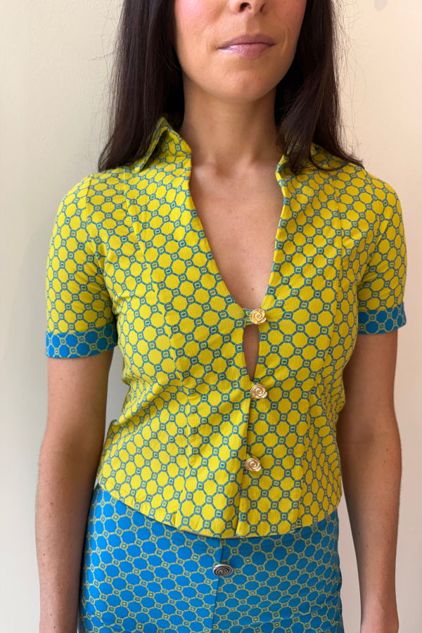 Caro Luna Concha Shirt