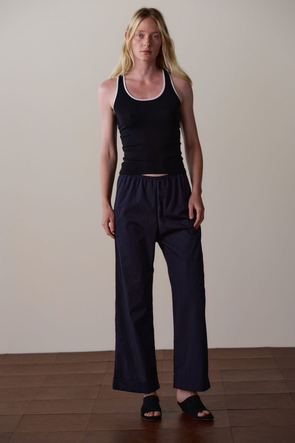 Donni. The Pop Pinstripe Simple Pant - Navy