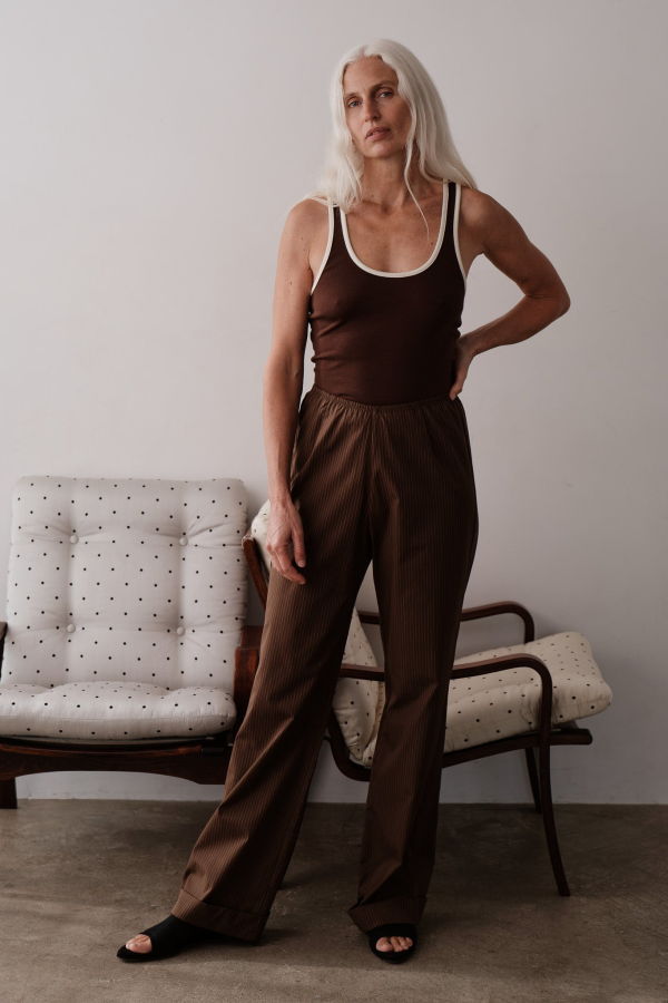 Donni. The Pop Pinstripe Simple Pant - Walnut