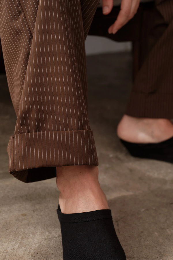 Donni. Pop Pinstripe Simple Pant
