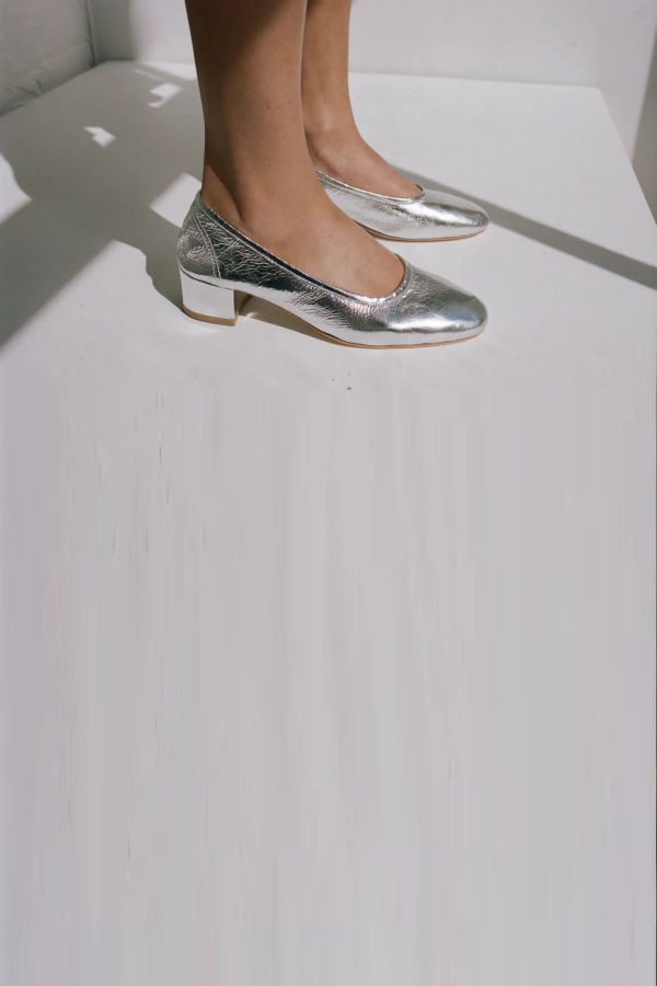 Maryam Nassir Zadeh Roberta Ballerina
