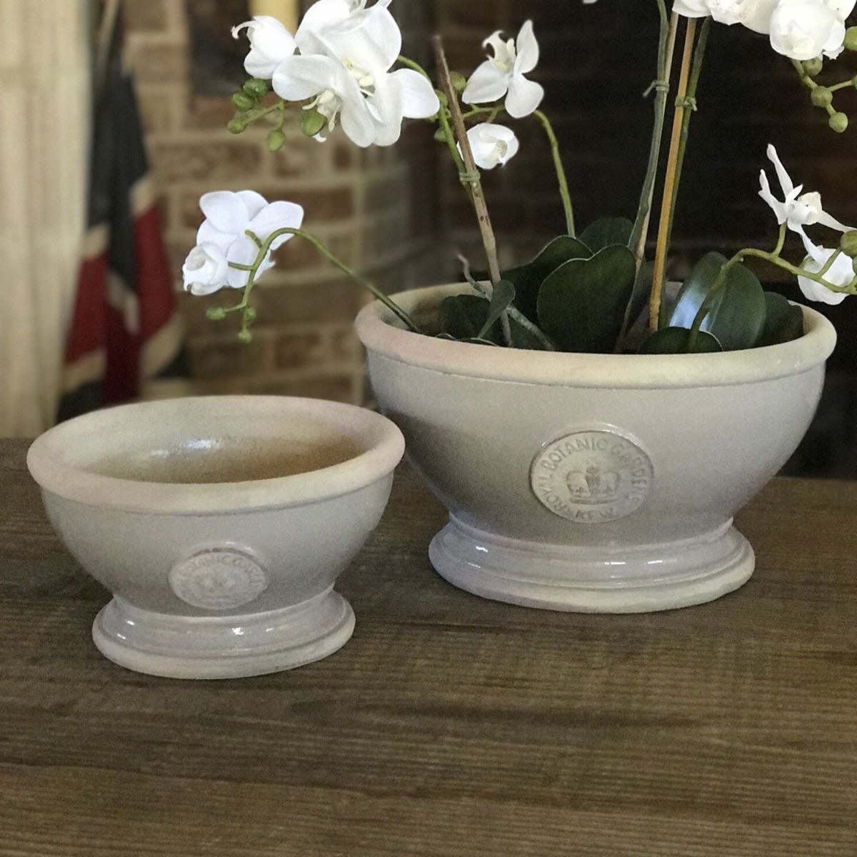 Petals Patio & Garden Hampton Kew Footed Bowl, 3 Seal - Image 2 of 18