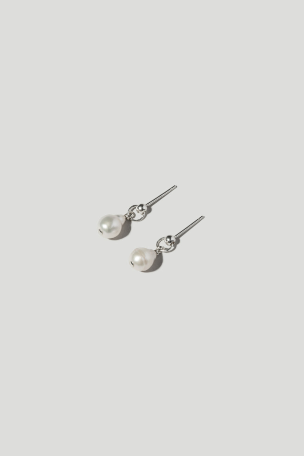MASLO CO. Balle Pearl Stud Earrings