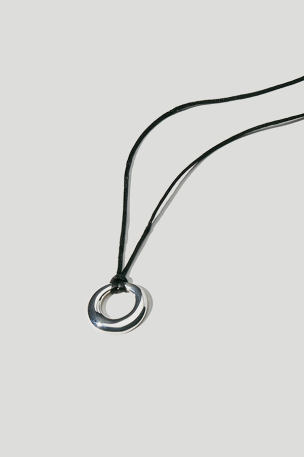 MASLO CO. Magnus Pendant Necklace - Silver