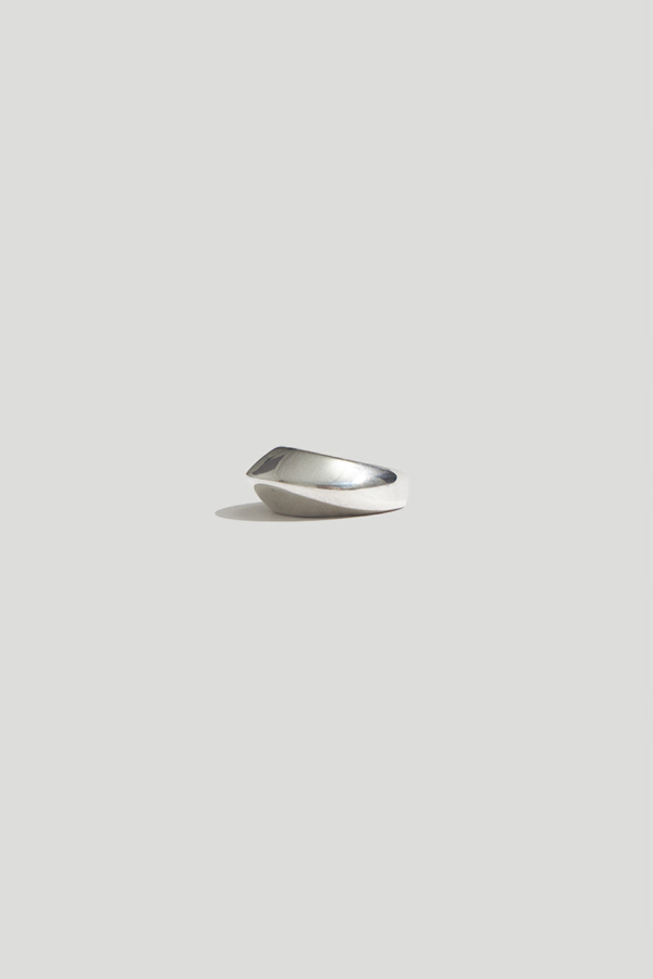 Maslo Jewelry Peak Ring