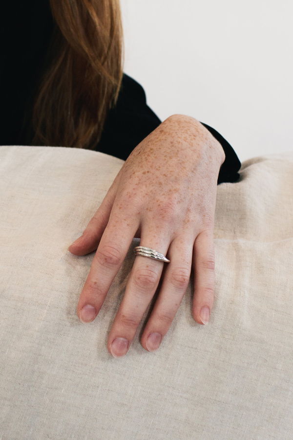 Maslo Jewelry Twist Ring