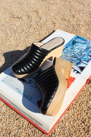 Beklina Ribbed Clog - Black Beklina Ribbed Clog - Black