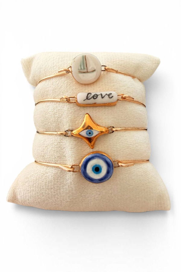 Shá Parlé SP Charm Bangle