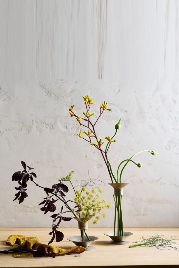 The Collective Home Floral Stem Holder