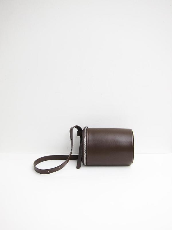 Building Block BeltPack ショルダーバッグ Building Block Belt Pack Bag - Dark Chocolate | Garmentory