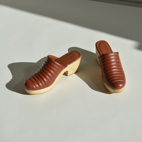 Beklina Lego Clog - Cognac Beklina Lego Clog - Cognac
