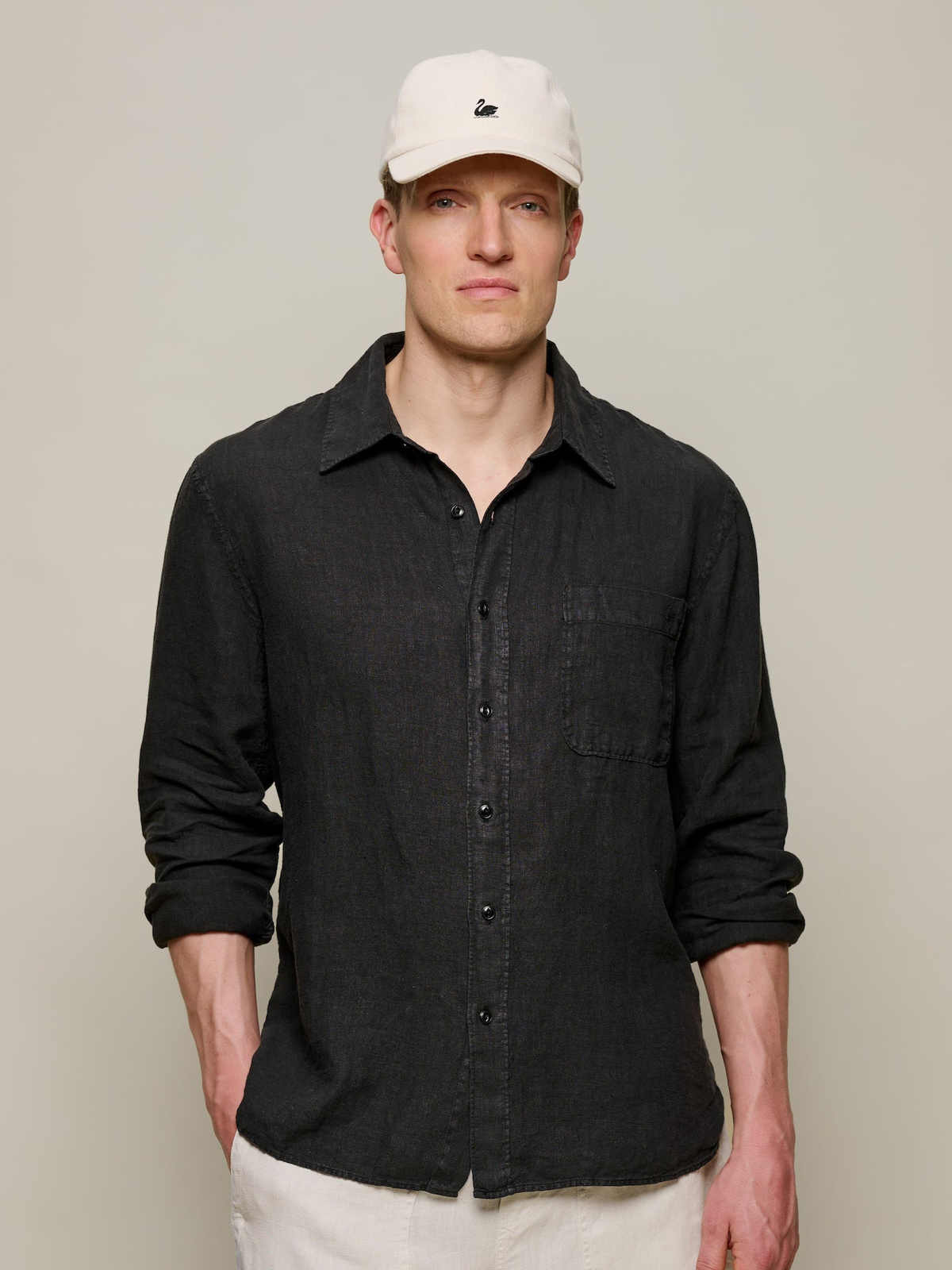Merz b. Schwanen Relaxed Organic Linen Shirt - Image 1 of 7