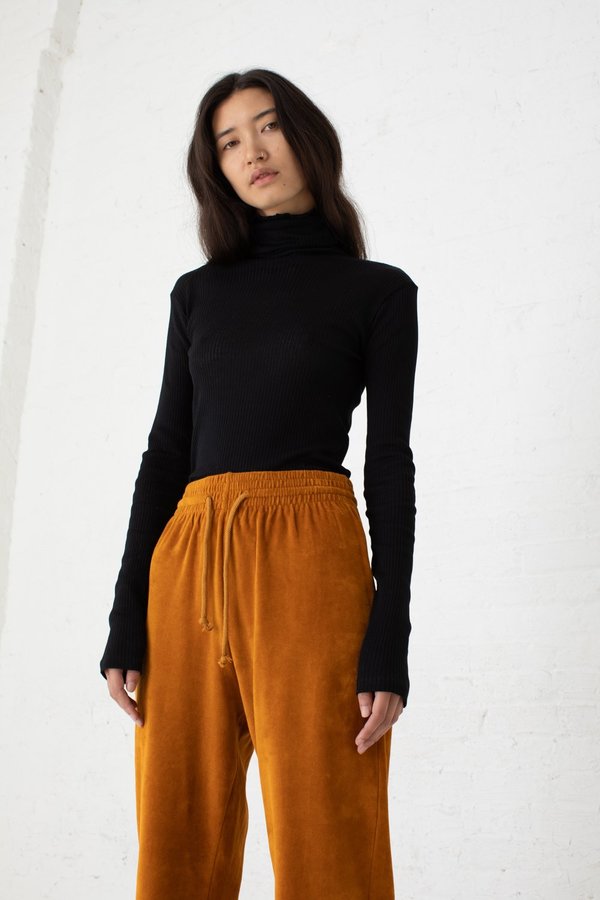 Baserange Puig Turtle Neck Baserange Puig Turtle Neck