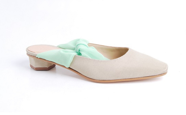 About Arianne Tina Mule - Lima About Arianne Tina Mule - Lima
