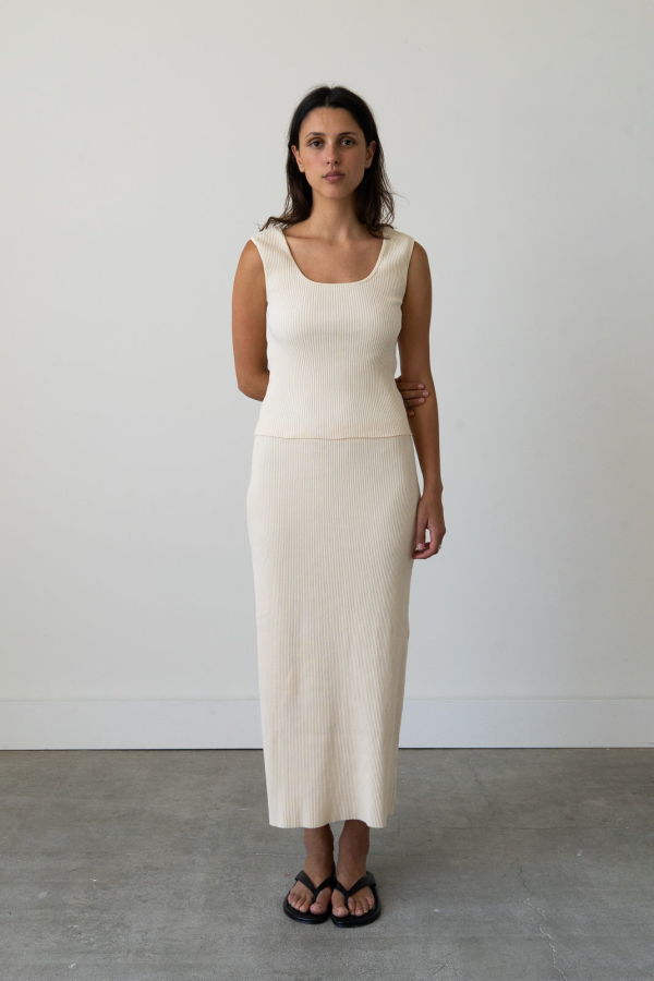Waltz Ribbed Knit Midi Skirt
