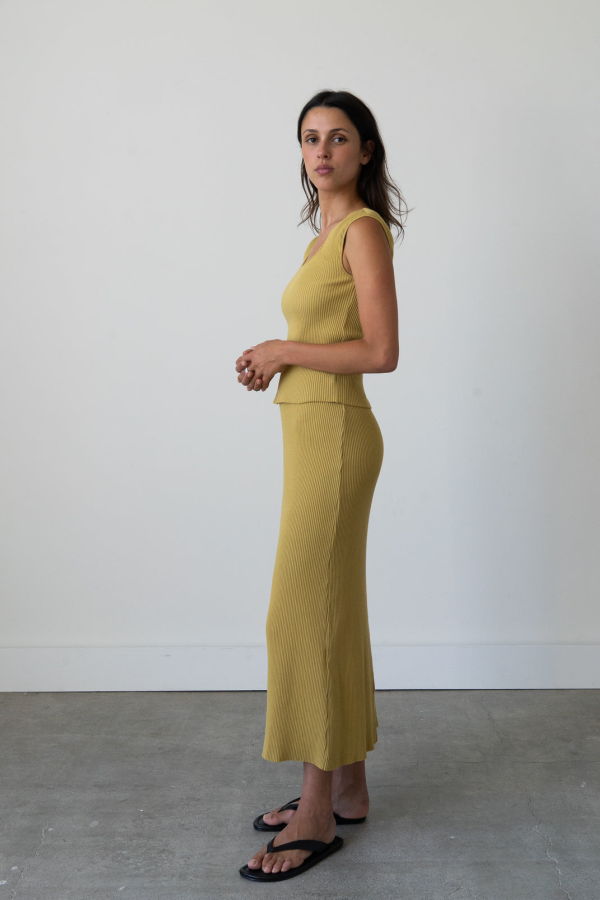 Waltz Ribbed Knit Midi Skirt