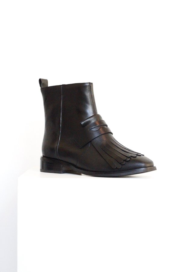 jeffrey campbell baron bootie