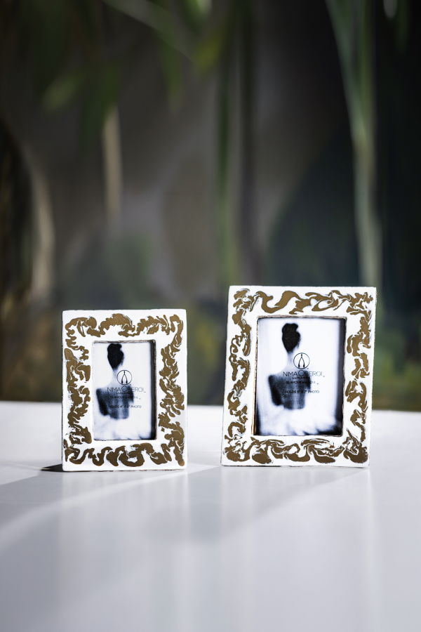 Lunares Dansbury Frames