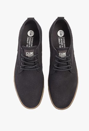 Clae Ellington Textile Sneaker | Garmentory display picture 3