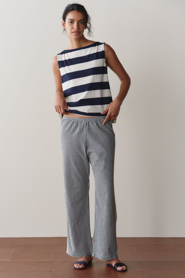 Donni. The Cotton Gingham Stripe Crop Pant - Jet