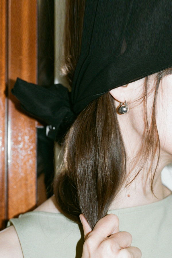 Annika Inez Ellipse Earrings