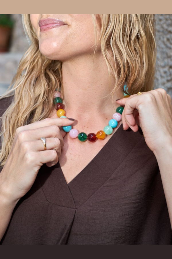 BLACK COLOUR Milova Necklace
