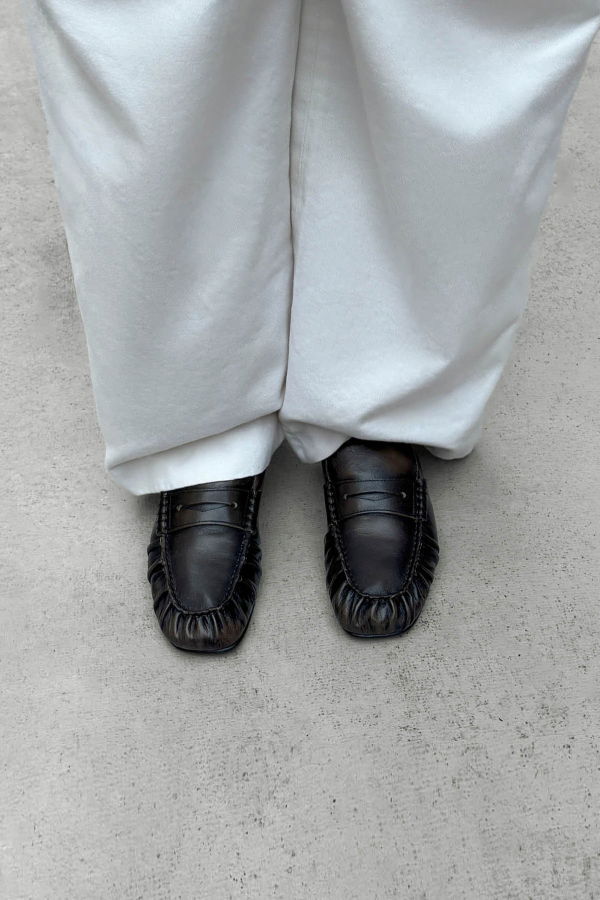 Alohas Aven Vintage Leather Loafers