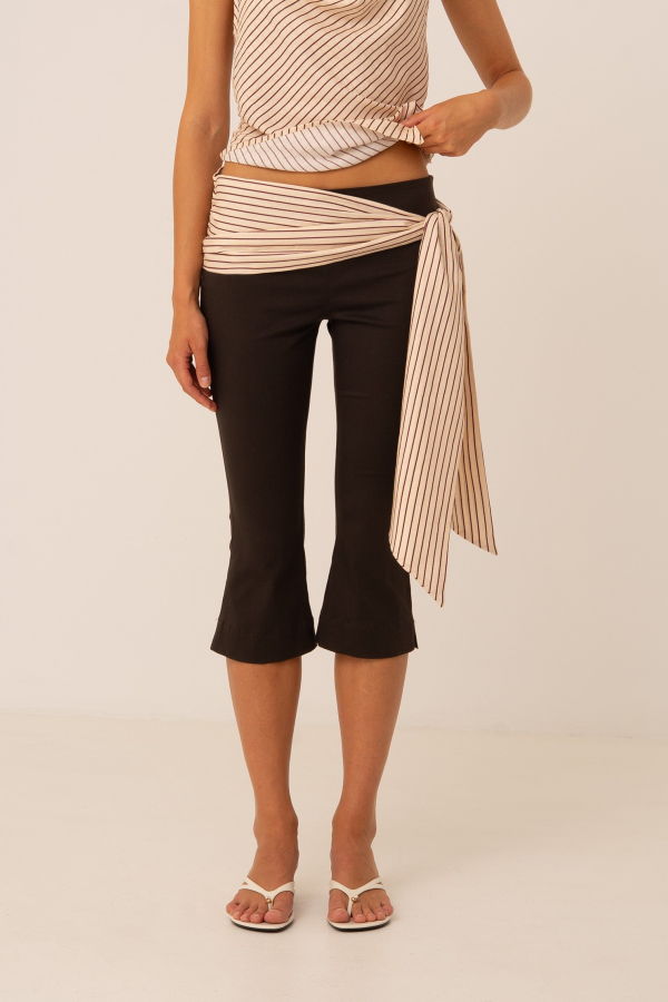 Carmen Says Sienna Wrap Capri Pants