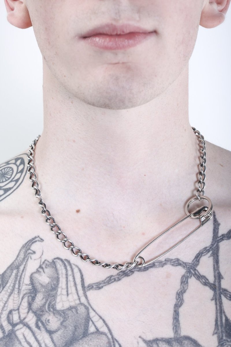 Martine Ali Pin Necklace - Silver | Garmentory