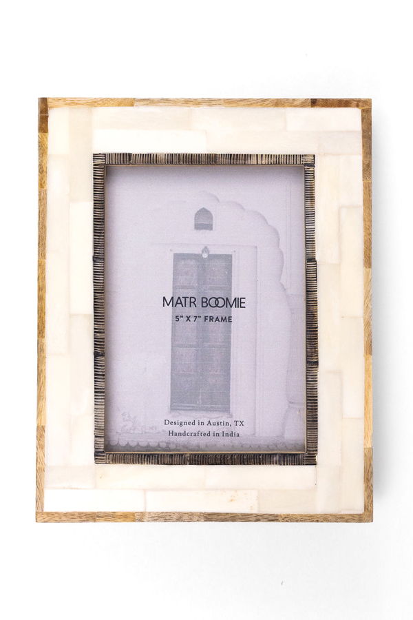 Matr Boomie Janaka 5x7 Carved Bone and Horn Picture Frame